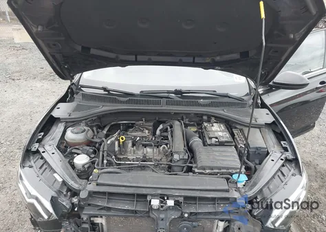 2019 Volkswagen Jetta 1.4T R-Line/1.4T S/1.4T Se z USA, uszkodzony, nr VIN 3VWC57BU3KM069012